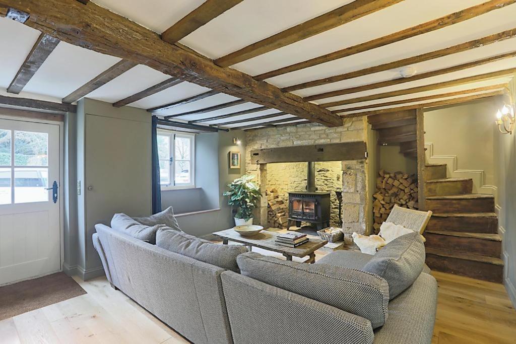 Luxury Cotswold Cottage With Hot Tub In Stow On The Wold! Exteriér fotografie