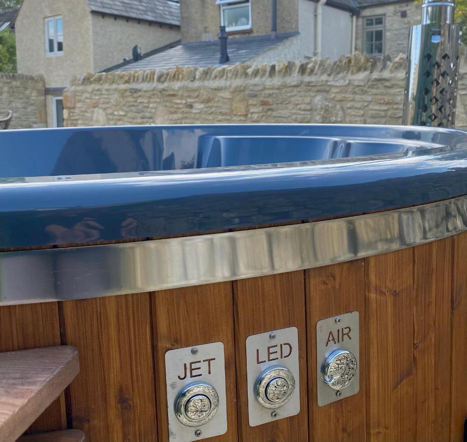 Luxury Cotswold Cottage With Hot Tub In Stow On The Wold! Exteriér fotografie