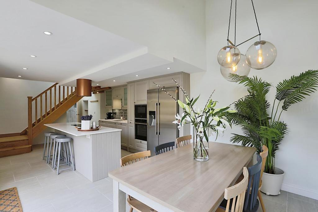 Luxury Cotswold Cottage With Hot Tub In Stow On The Wold! Exteriér fotografie