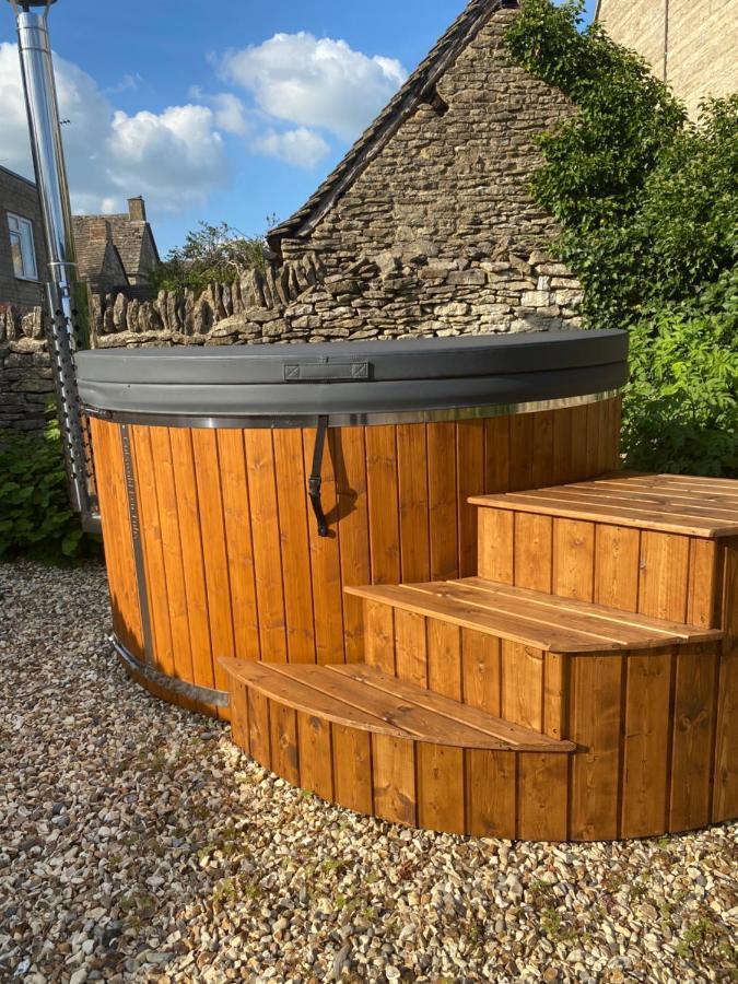 Luxury Cotswold Cottage With Hot Tub In Stow On The Wold! Exteriér fotografie