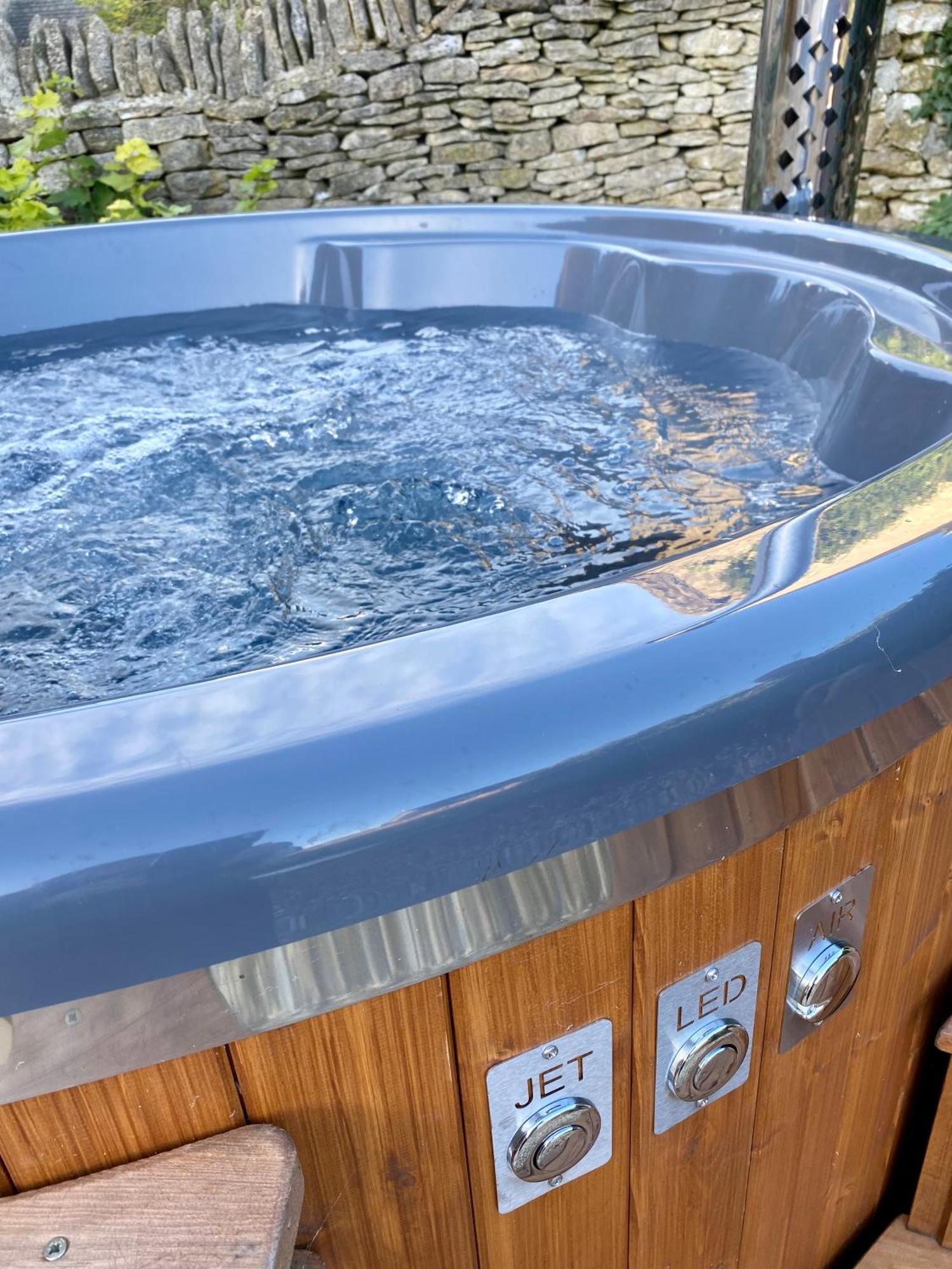Luxury Cotswold Cottage With Hot Tub In Stow On The Wold! Exteriér fotografie